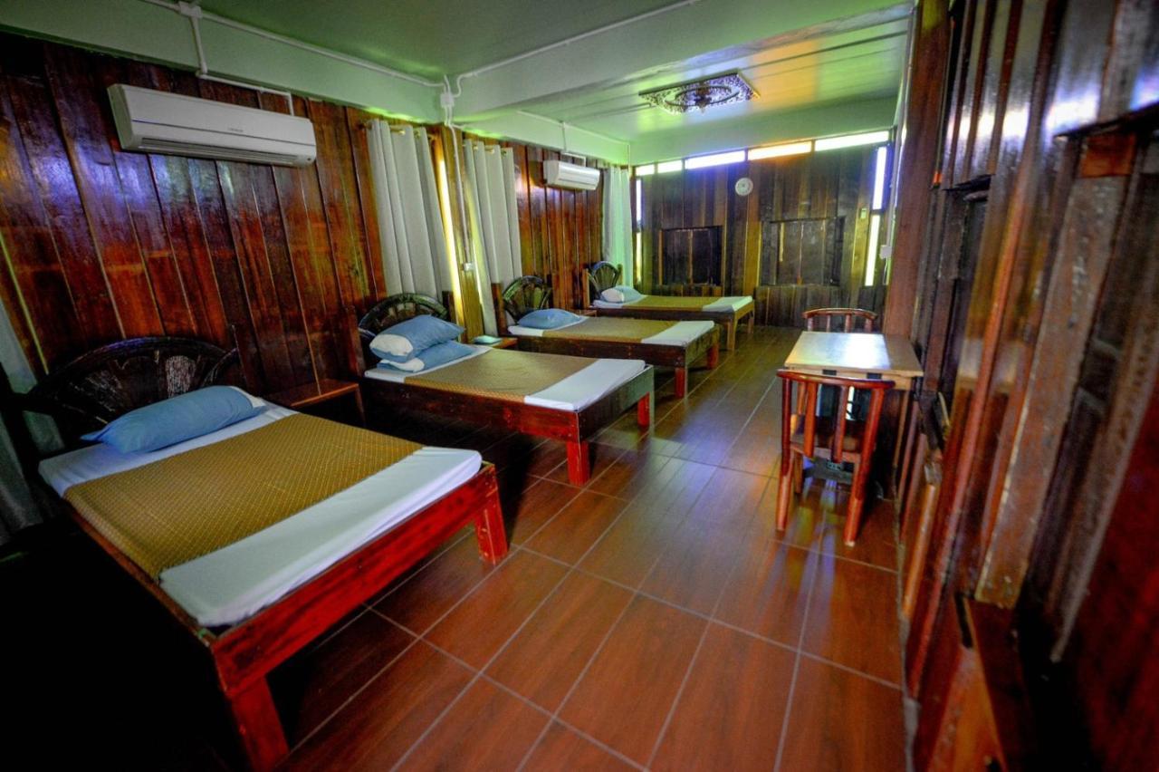 Mrk Resort & Massage Lop Buri Exteriör bild